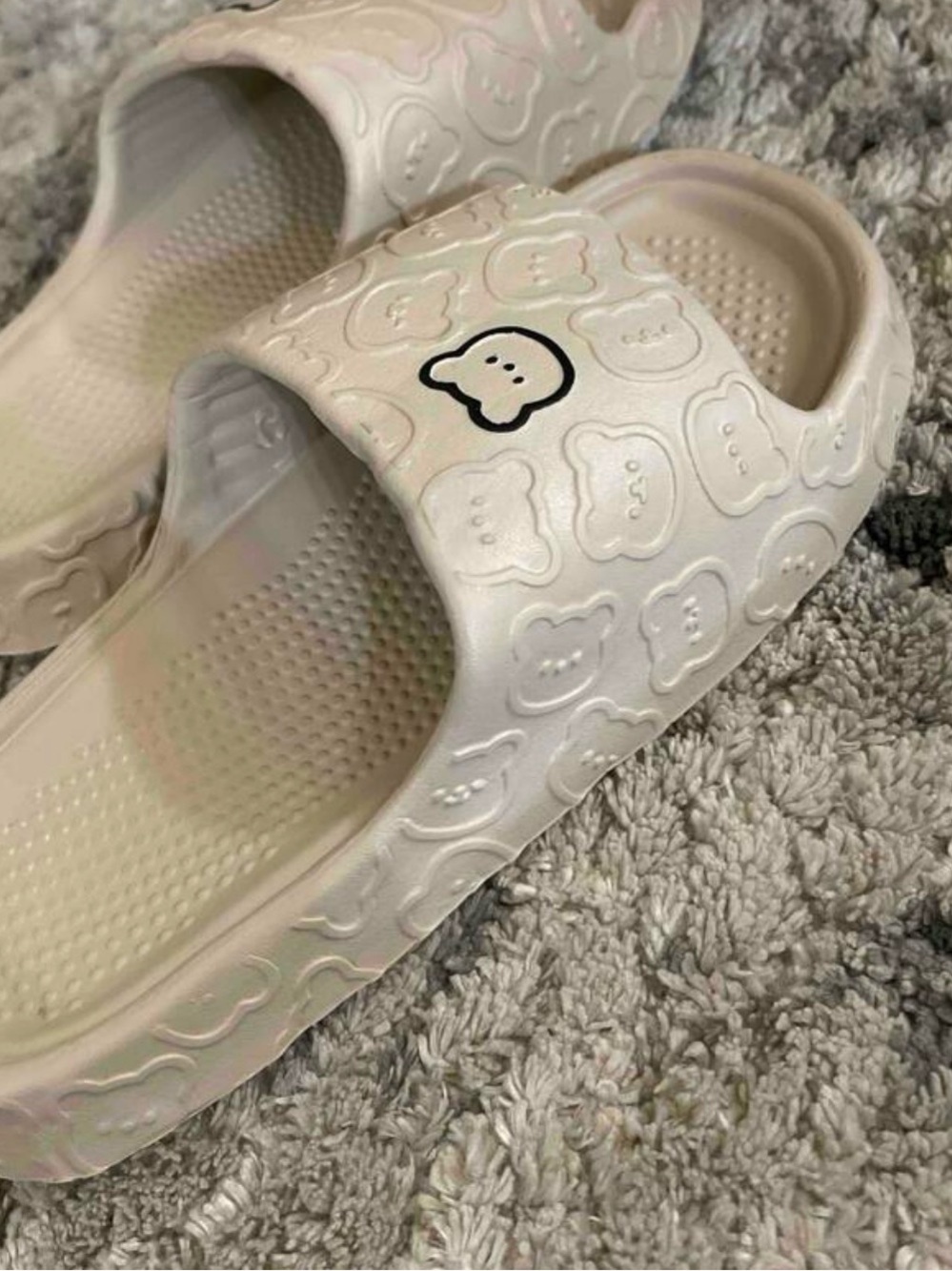 Unisex Light Cream Bear-Embossed Slide Sandals
